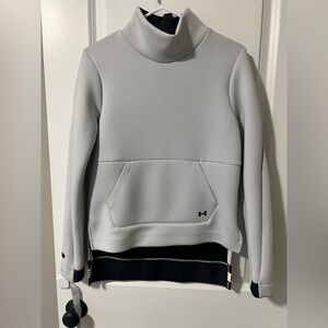 Under Armour Women’s Light Gray and Black Sweater